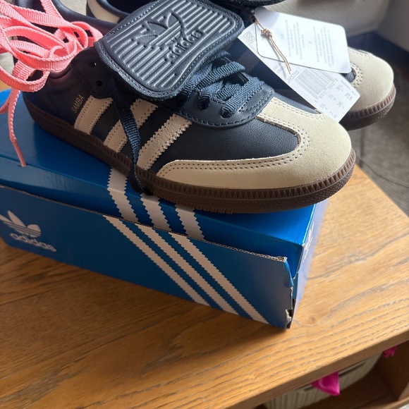 NEW - Adidas samba long tongue - Picture 7 of 7